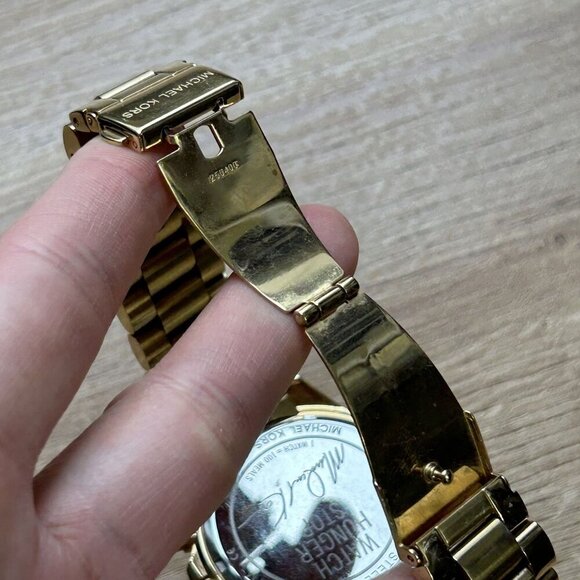 Michael Kors Bradshaw Gold Stainless Steel Watch Hunger Stop Watch - Picture 3 of 7